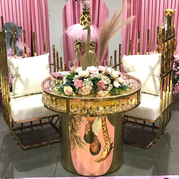 Luxe Cake or Sweetheart Table $200